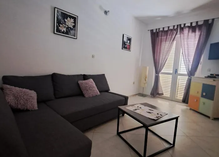 Becir Appartement Molunat